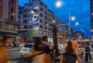 Immagine location spazio pubblicitario Acone Associati Milano corso di Porta Ticinese - Darsena - Colonne di San Lorenzo_3