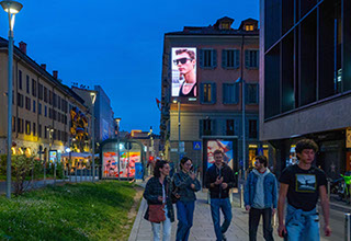 Immagine location spazio pubblicitario Acone Associati Milano corso di Porta Ticinese - Darsena - Colonne di San Lorenzo_3