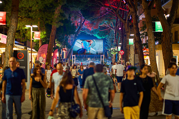 Immagine location spazio pubblicitario a Riccione Acone Associati