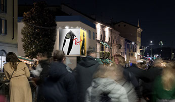 Immagine location spazio pubblicitario Acone Associati Milano piazza Cordusio - palazzo Broggi - Domination_1