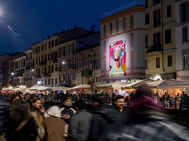 Immagine location spazio pubblicitario Acone Associati Milano corso di Porta Ticinese - Darsena - Colonne di San Lorenzo_2