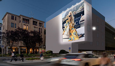 Immagine location spazio pubblicitario Acone Associati Milano piazza Cordusio - palazzo Broggi - Domination_4