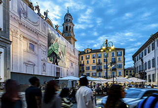 Immagine location spazio pubblicitario Acone Associati Milano corso di Porta Ticinese - Darsena - Colonne di San Lorenzo_4
