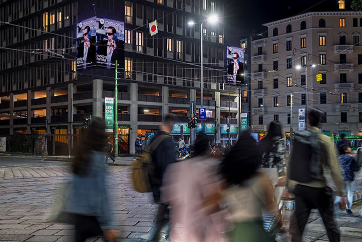 Immagine location spazio pubblicitario Acone Associati Milano corso Como - Gae Aulenti - ledwall_3