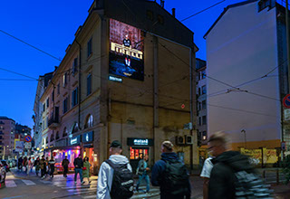 Immagine location spazio pubblicitario Acone Associati Milano corso di Porta Ticinese - Darsena - Colonne di San Lorenzo_2