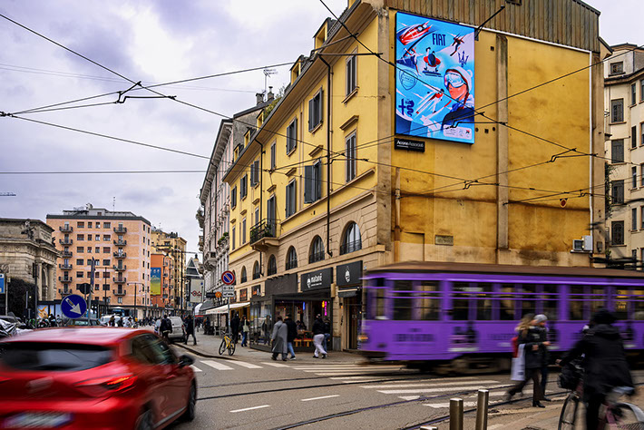 Immagine location spazio pubblicitario Acone Associati Milano corso di Porta Ticinese - Darsena - Colonne di San Lorenzo_6