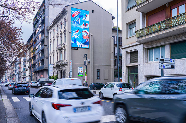 Immagine location spazio pubblicitario Acone Associati Milano corso di Porta Ticinese - Darsena - Colonne di San Lorenzo_4
