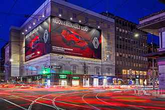 Immagine location spazio pubblicitario Acone Associati Milano piazza Cordusio - palazzo Broggi - Domination_6