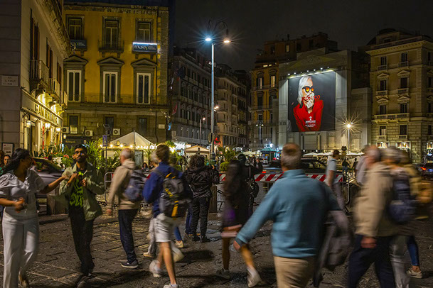 Immagine location spazio pubblicitario a Napoli Acone Associati