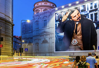 Immagine location spazio pubblicitario Acone Associati Milano corso di Porta Ticinese - Darsena - Colonne di San Lorenzo_4